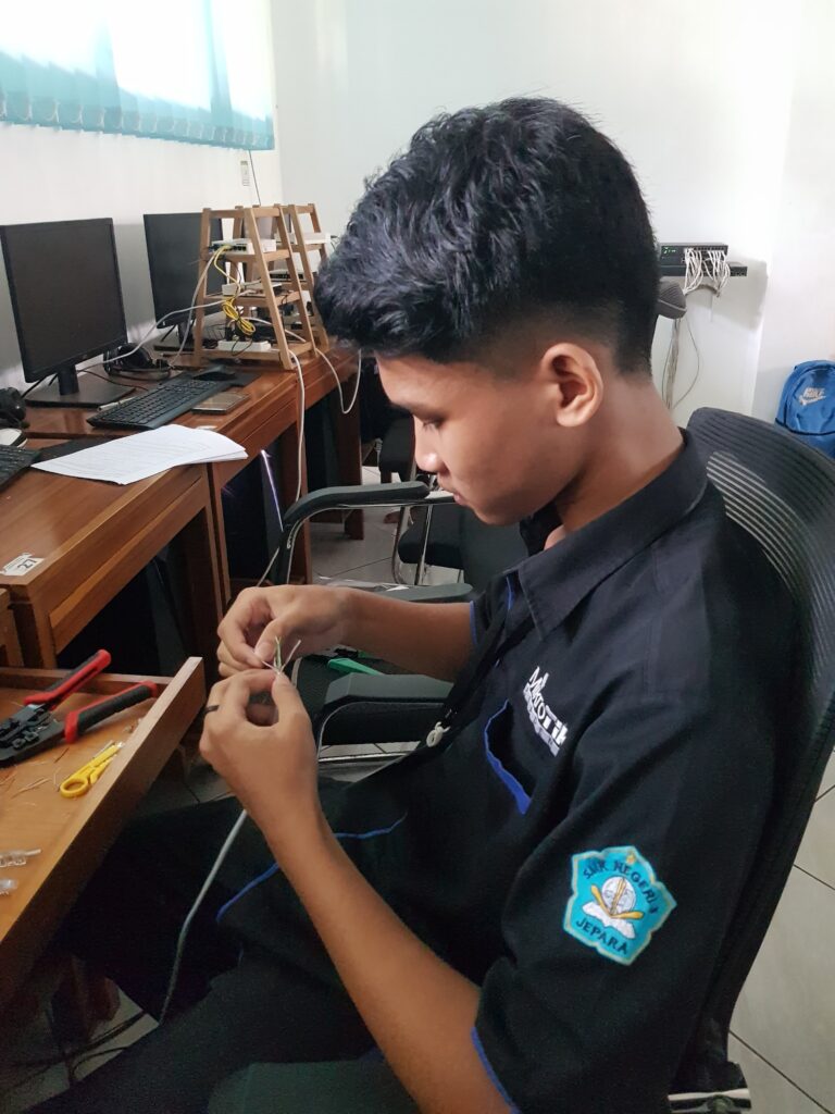 Pelatihan – Cabling